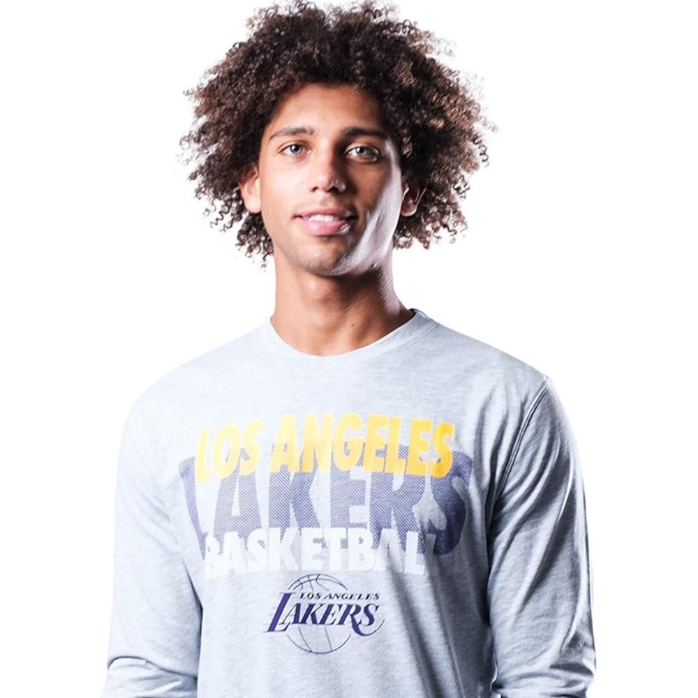 New without tags- Los Angles, Lakers Men's Supreme Long Sleeve Pullover T-Shirt